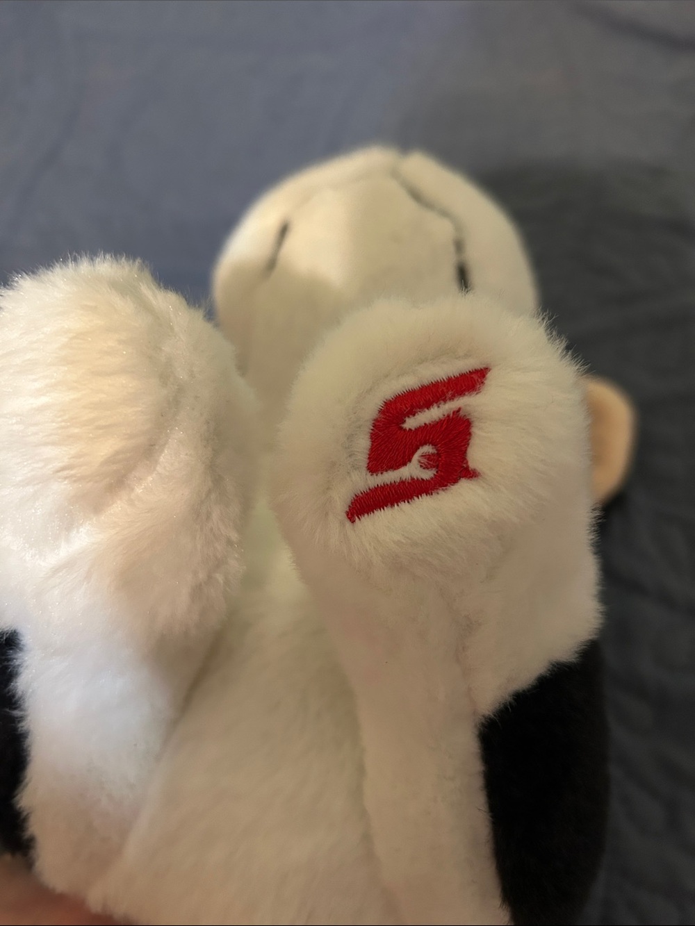 Snap-on stuffed dog - Picture 2 of 3